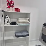 Apartament Es *