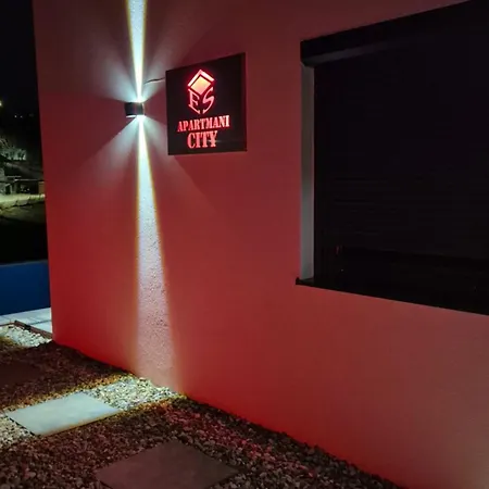 Es Apartment Cazin